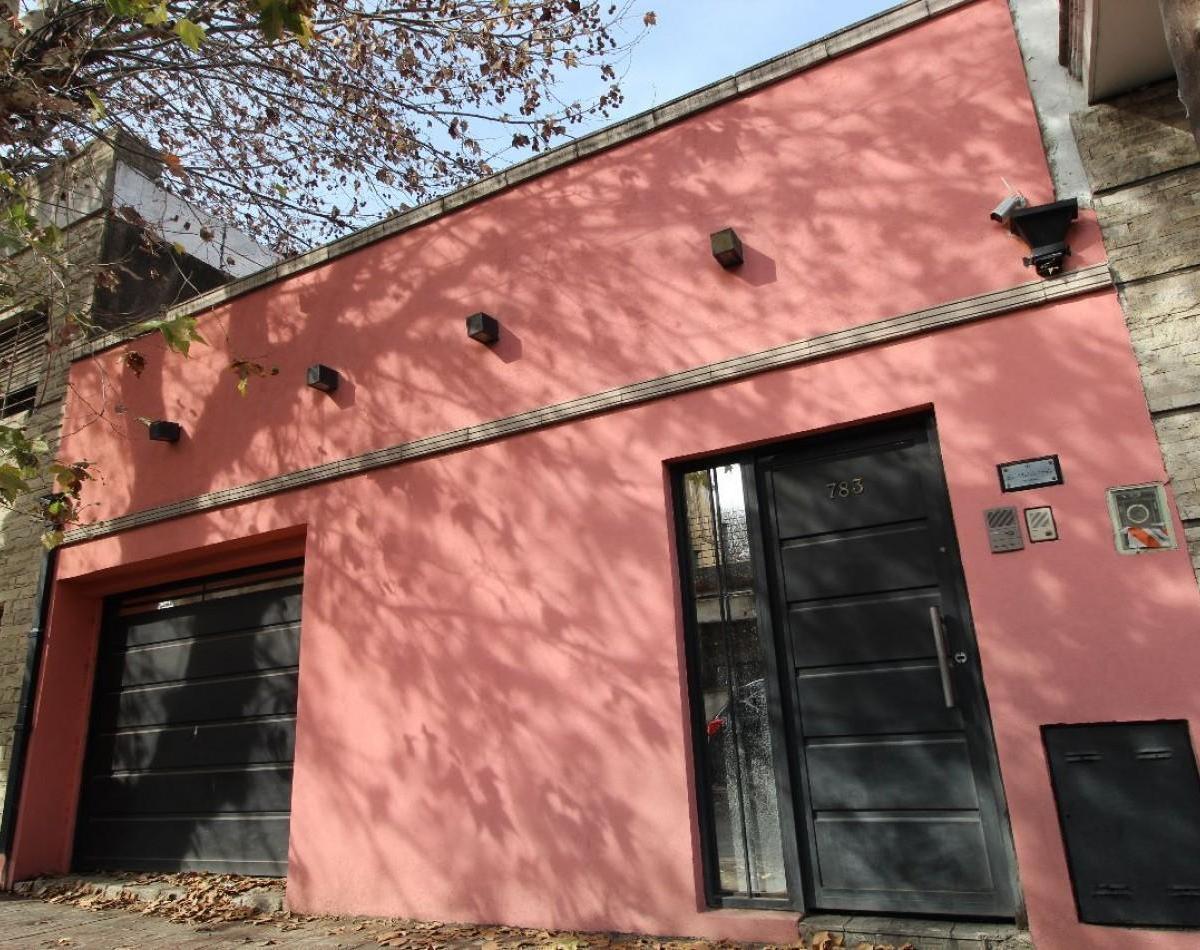 Casa 7 AMBIENTES en Ramos Mejia