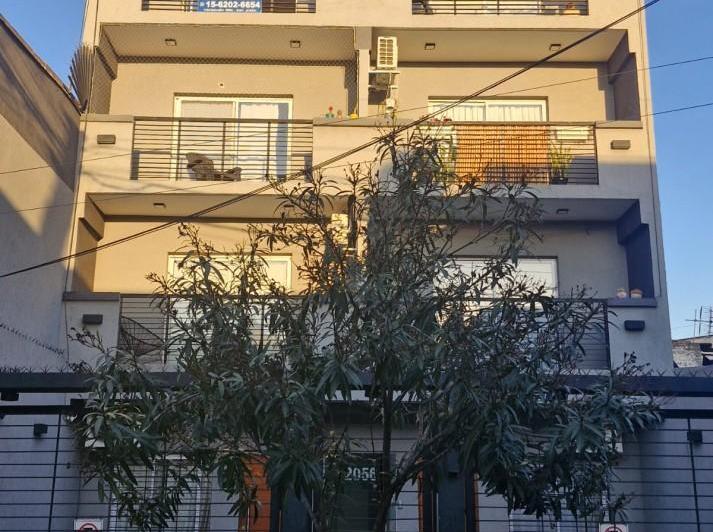 DEPARTAMENTO 2 AMBIENTES - SAN JUSTO CENTRO 3