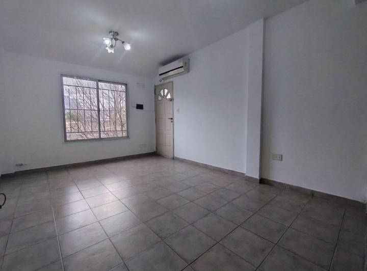 ALQUILER DE DEPARTAMENTO 2 AMBIENTES EN MORON CENTRO 4