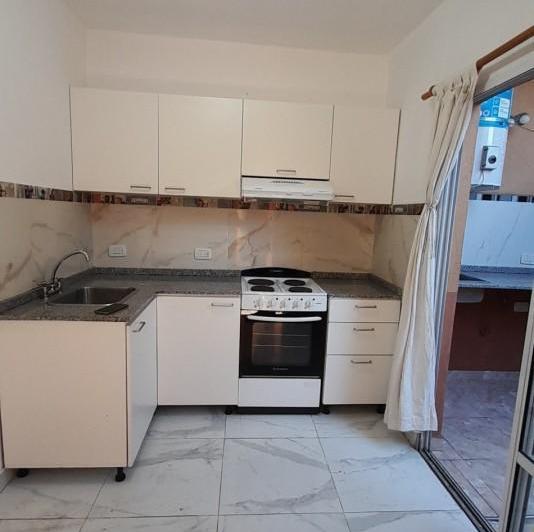 ALQUILER DEPARTAMENTO 2 AMBIENTES EN LOMAS DEL MIRADOR 3