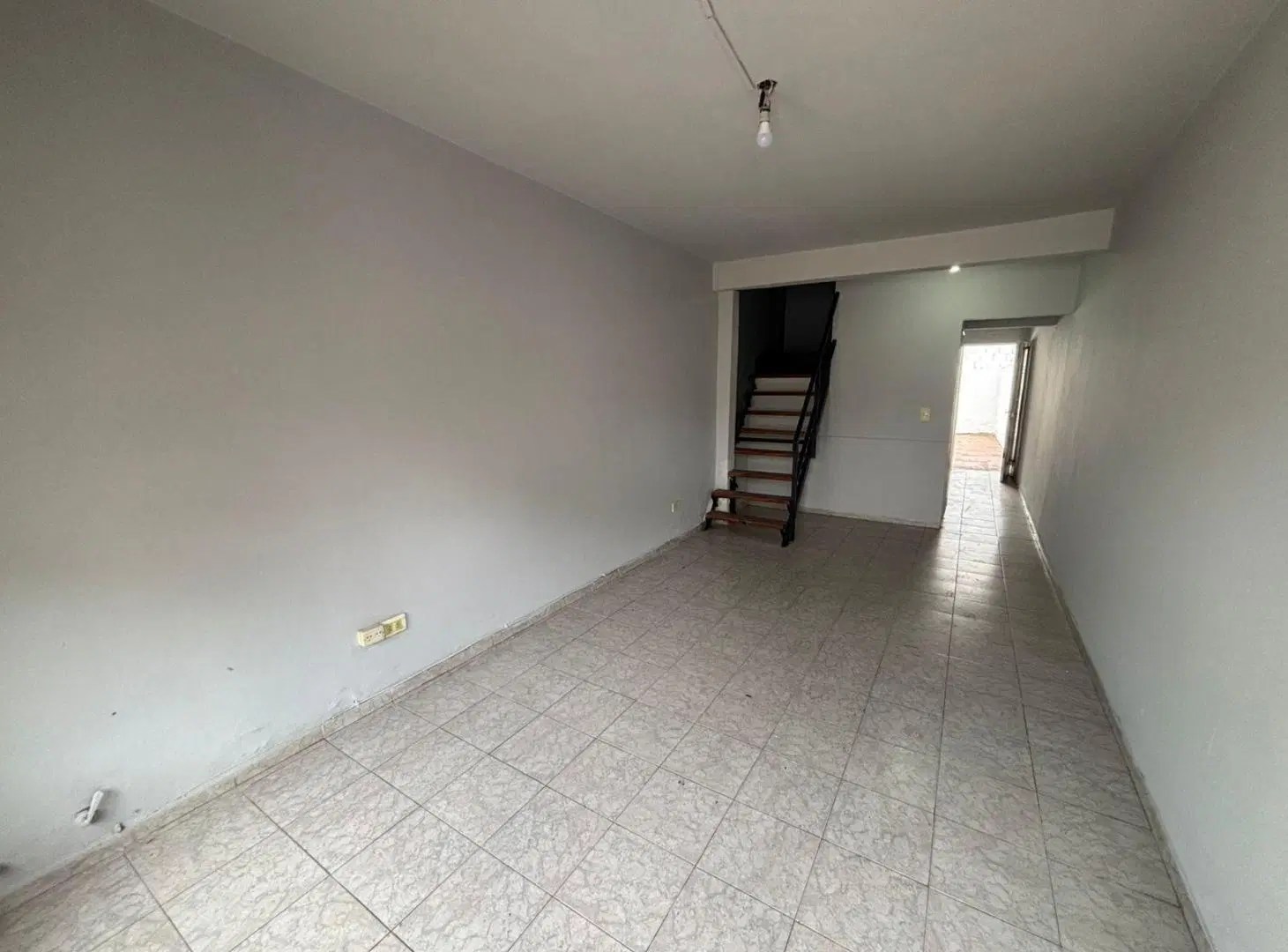 Alquiler Duplex 3 ambientes con patio - San Justo 2