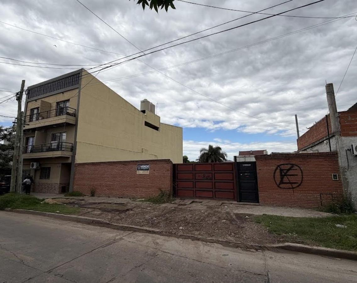 Foto de Venta en Lomas Del Mirador!!! 294 m2 NUEVO VALOR, imagen 3