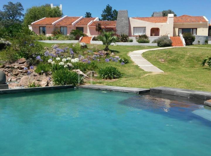 Casa  en Venta en Laguna Del Sauce, Punta del Este, Punta del Este / Maldonado 2
