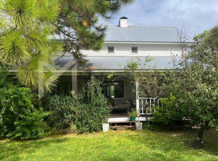 Casa Chalet  en Alquiler en Barbarita, General Pacheco, Tigre 1