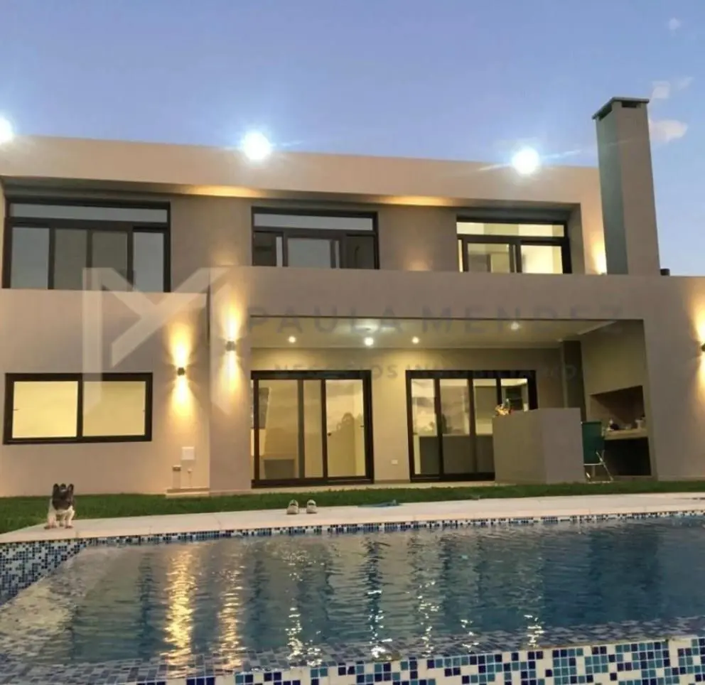 Casa Chalet  en Venta en Escobar, G.B.A. Zona Norte, Argentina 4
