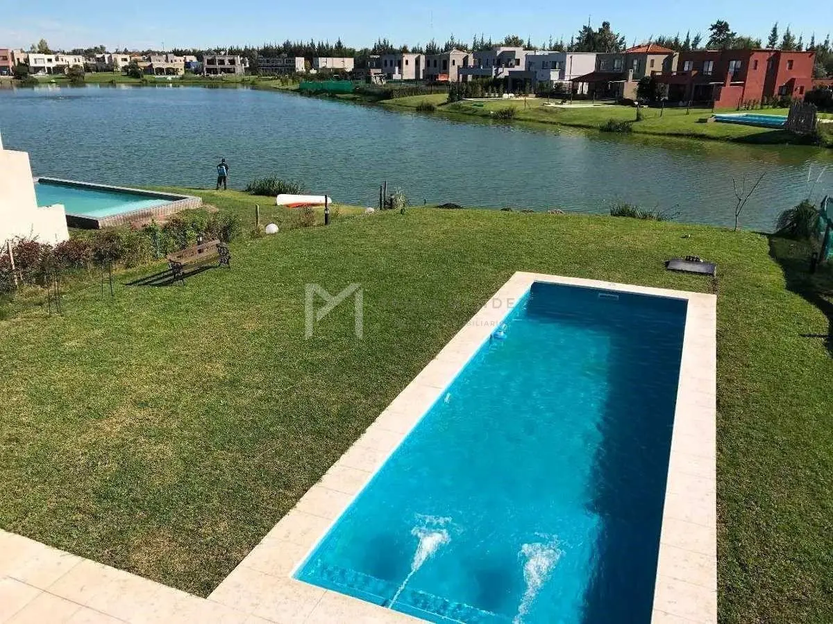 Casa en Venta en La Comarca, Tigre, G.B.A. Zona Norte 1