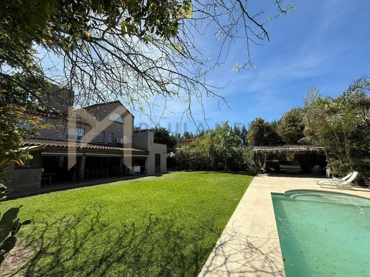 Casa  en Venta en Talar del Lago 1, General Pacheco, Tigre 2
