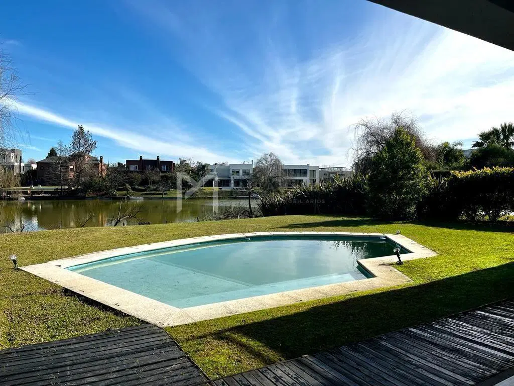 Casa  en Venta en Los Castores, Nordelta, Tigre 3