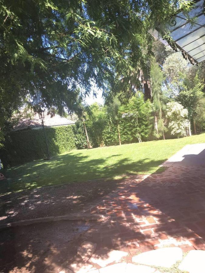 Chalet Ubicado a 150 m de La Av Hipólito Yrigoyen. Casa Tipo Chalet Ap 2