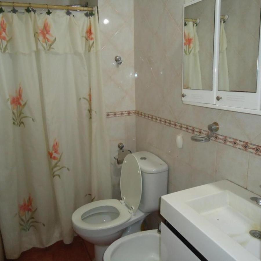 Departamento de 3 Ambientes Ubicado en El Barrio Viplastic - Longchamps. 1