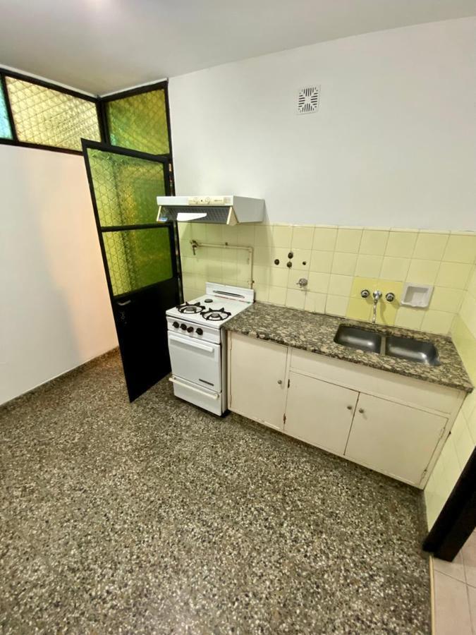 Departamento de 4 Ambientes Ubicado en El Barrio Luz y Fuerza. 3