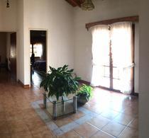 Casa en Venta en Burzaco