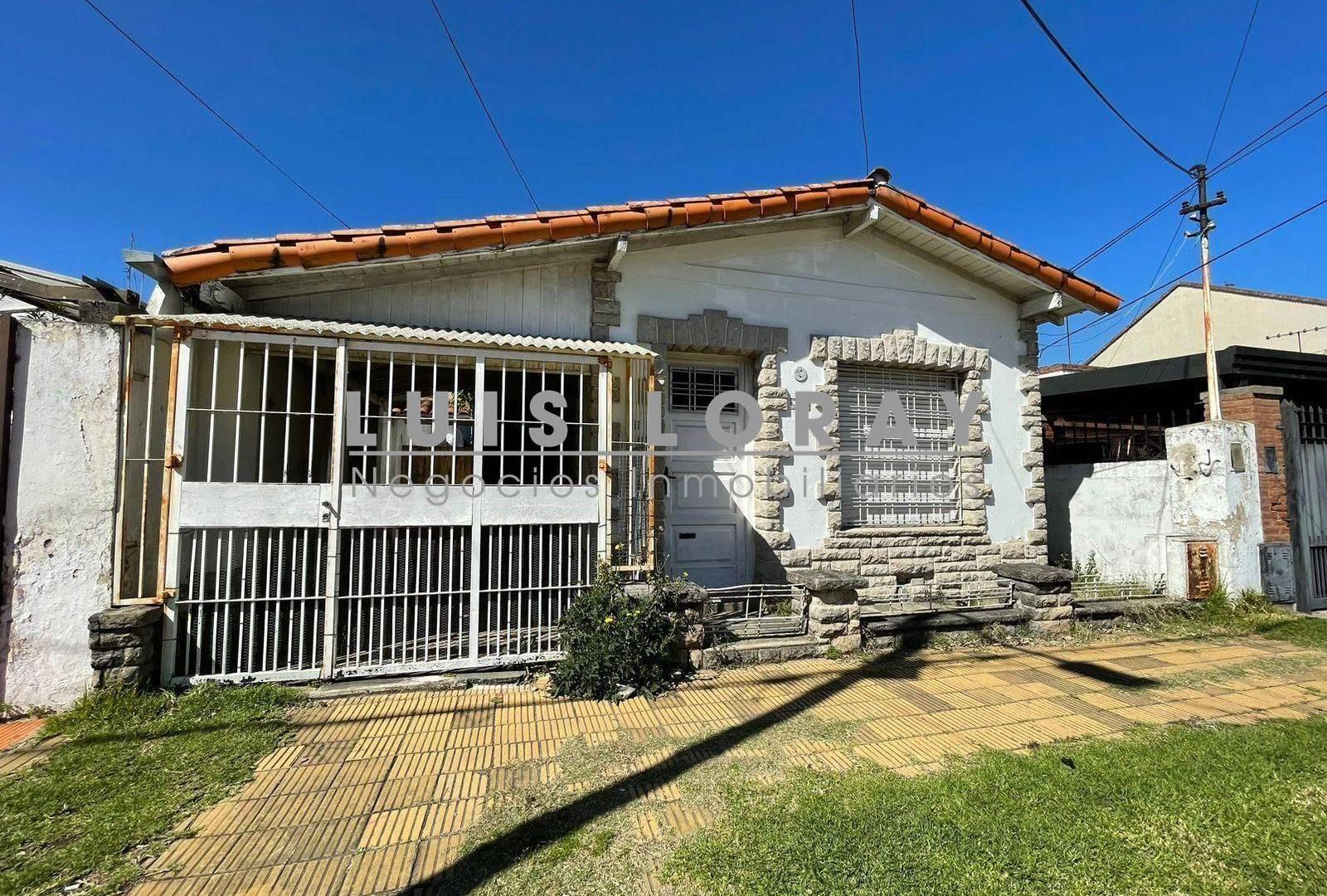 Casa de 3 Ambientes en Venta en Burzaco