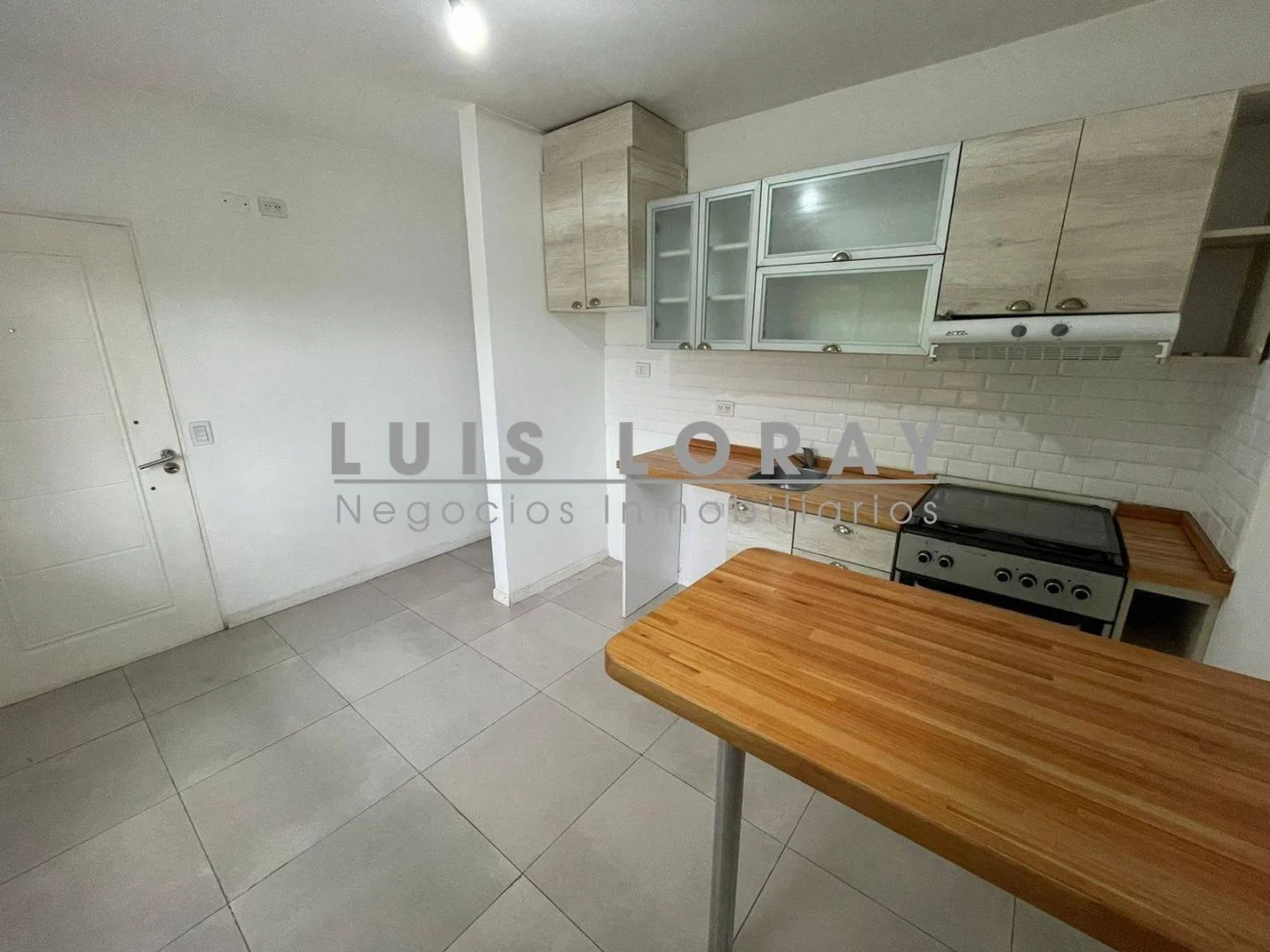 Foto de Departamento 2 Ambientes en Alquiler en Burzaco, Almirante Brown, imagen 3