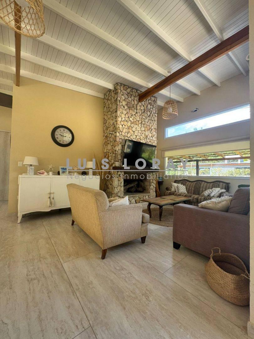 Foto de Venta de Casa 5 Ambientes, Costa del Este, imagen 4