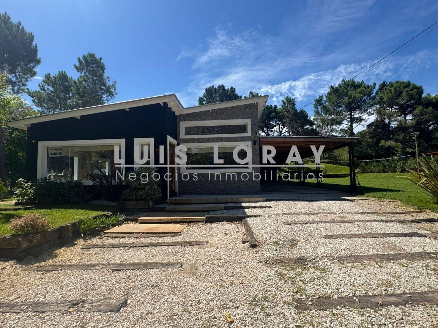 Venta de Casa 5 Ambientes, Costa del Este