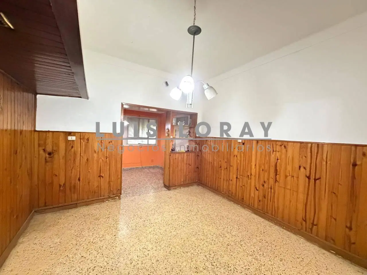 CASA DE 3 AMBIENTES EN ALQUILER GLEW 2