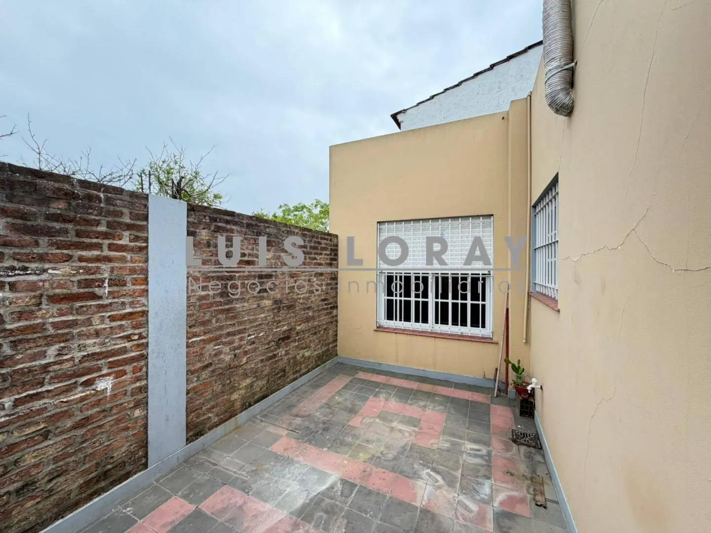 DEPARTAMENTO DE 3 AMBIENTES EN ALQUILER BURZACO 5