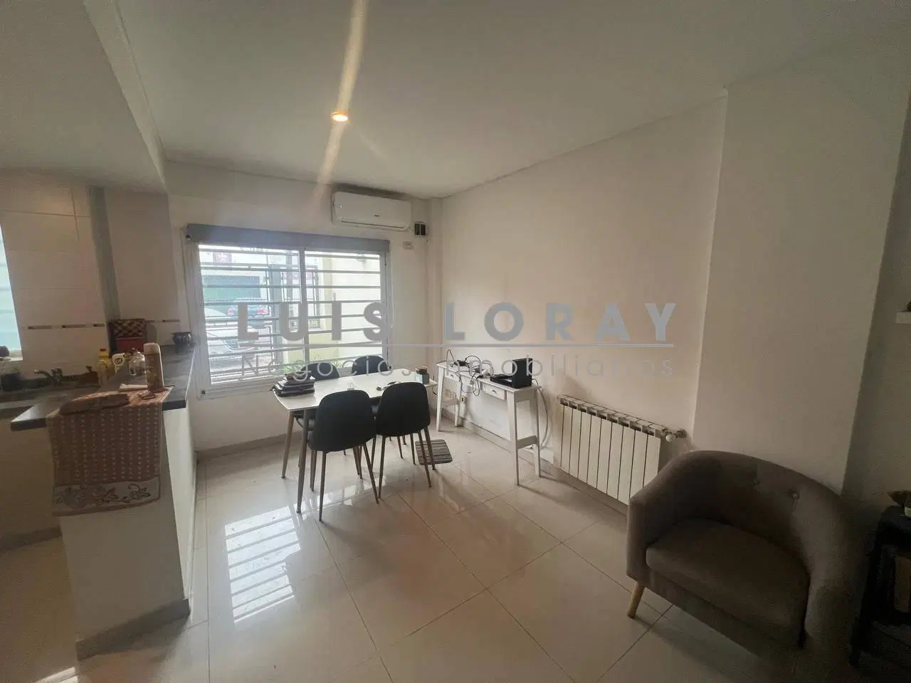 DEPARTAMENTO DE 2 AMBIENTES EN VENTA  LOMAS DE ZAMORA 4