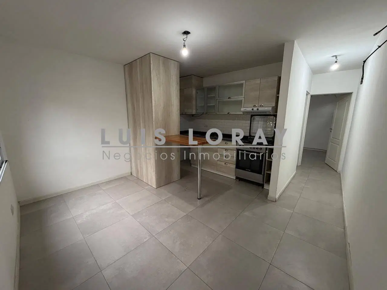 MODERNO DEPARTAMENTO DE 2 AMBIENTES EN ALQUILER BURZACO 5