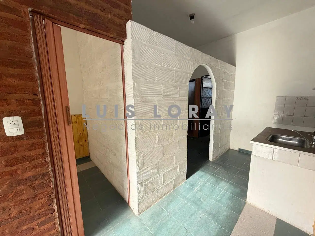 DEPARTAMENTO DE 2 AMBIENTES EN ALQUILER - BURZACO 2