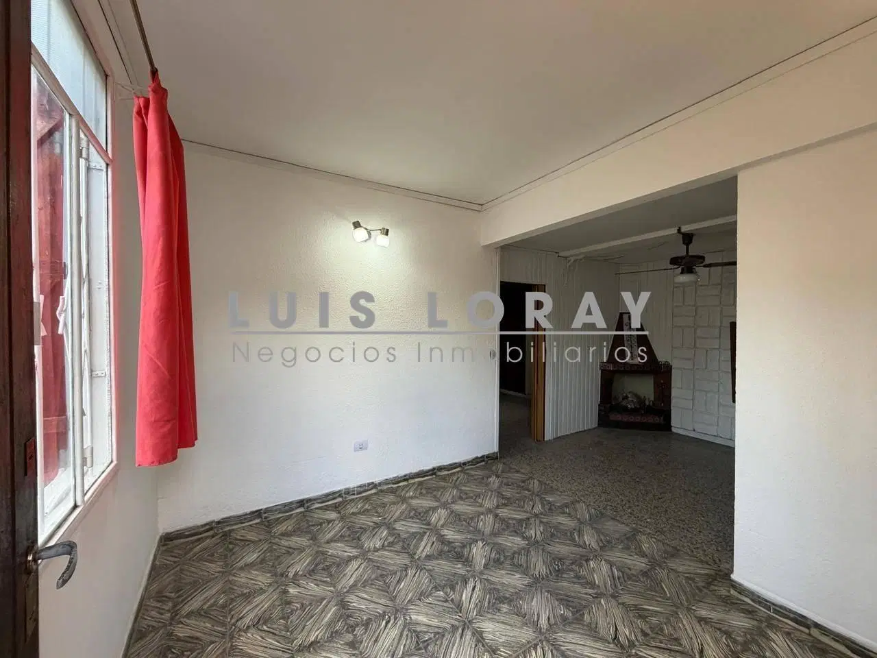 CASA DE 3 AMBIENTES EN ALQUILER BURZACO 3