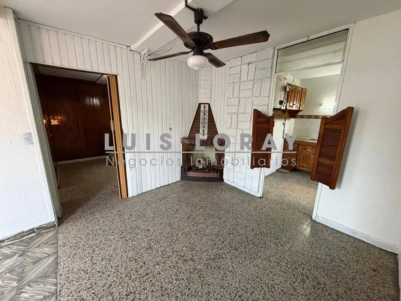 CASA DE 3 AMBIENTES EN ALQUILER BURZACO 5