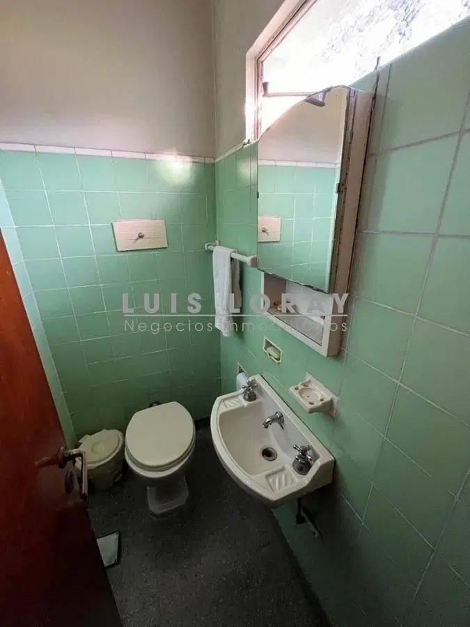 Chalet de 5 AMBIENTES en venta 2
