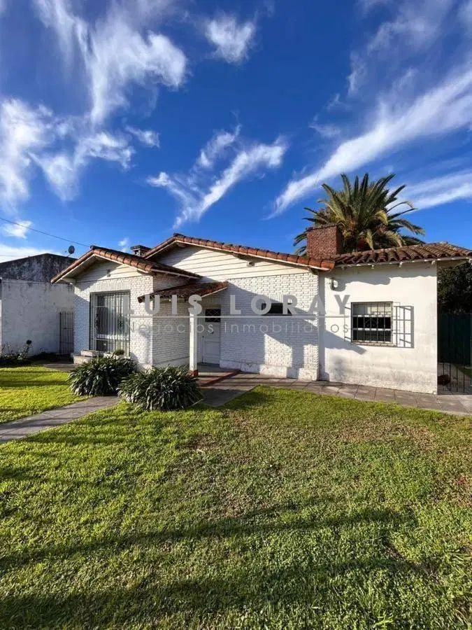 Chalet de 5 AMBIENTES en venta 1