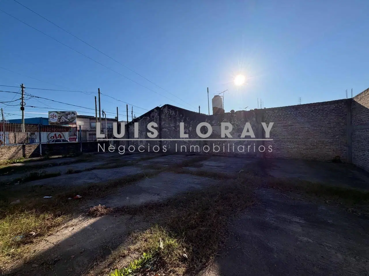 LOTE EN ESQUINA EN VENTA - BURZACO 1