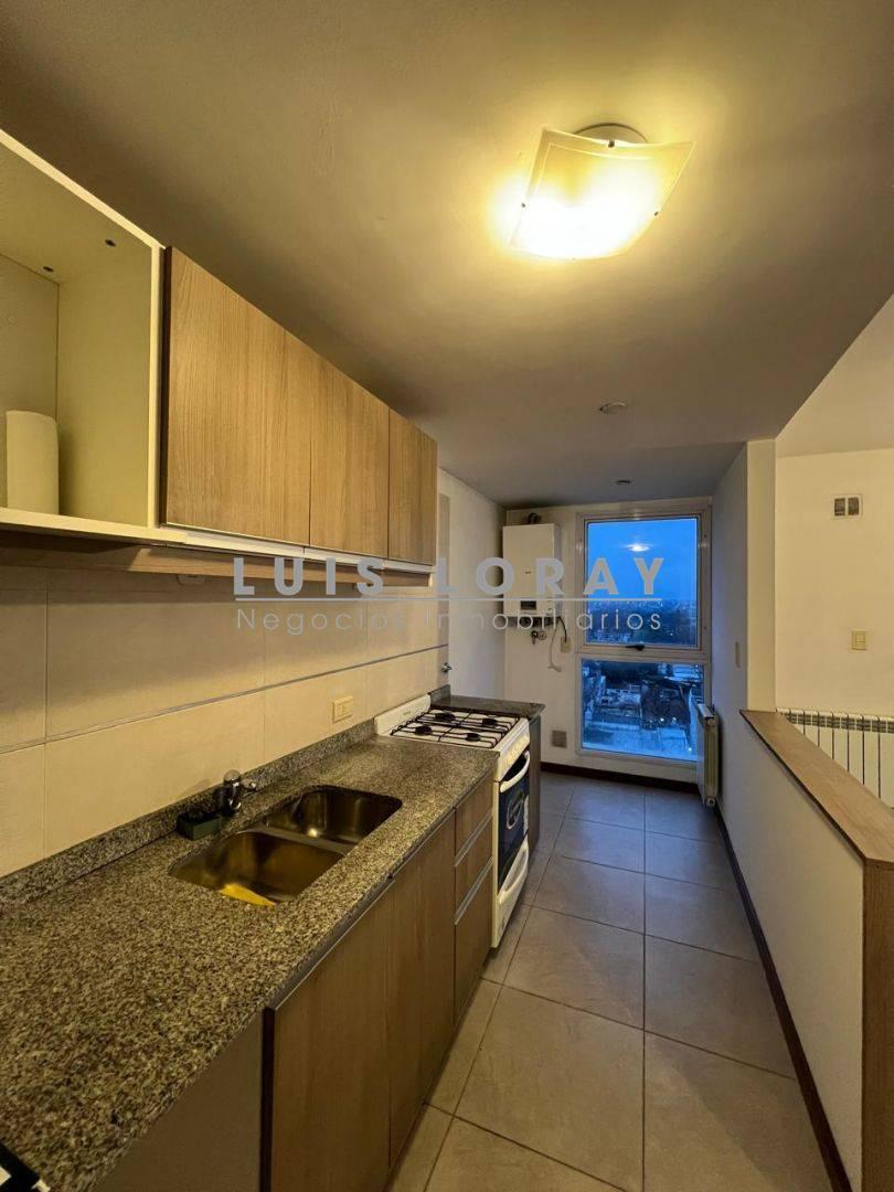 Foto de MODERNO DEPARTAMENTO DE 2 AMBIENTES EN ALQUILER con COCHERA, imagen 5