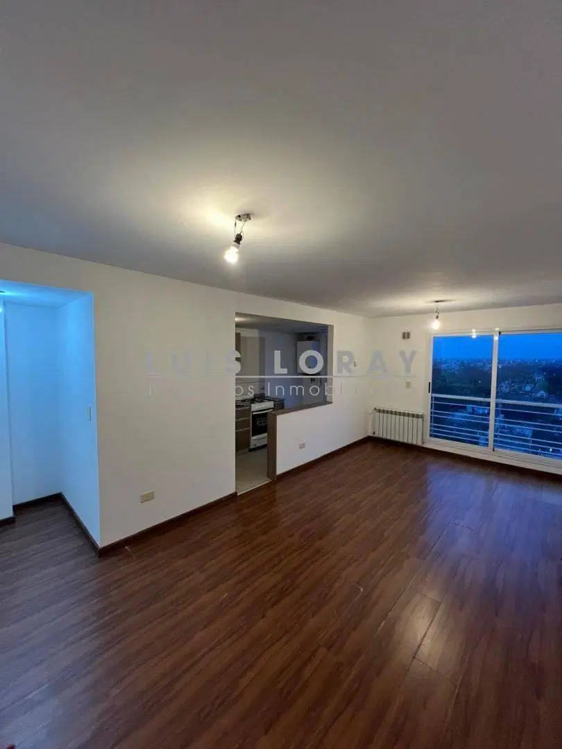 MODERNO DEPARTAMENTO DE 2 AMBIENTES EN ALQUILER con COCHERA 4