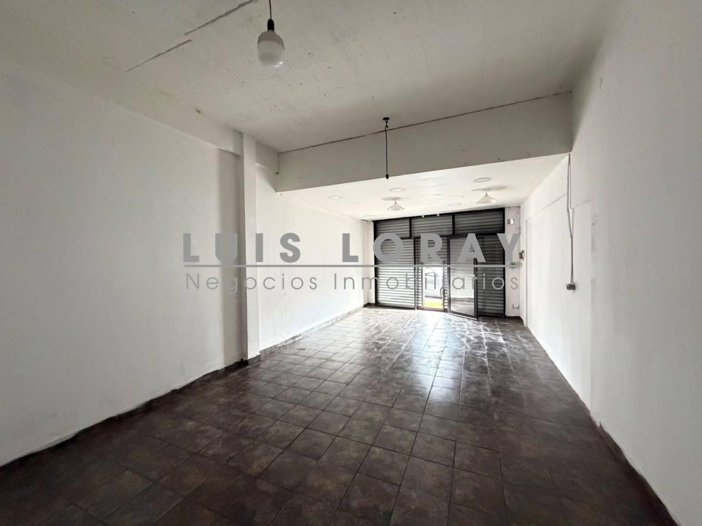 Foto de LOCAL COMERCIAL EN ALQUILER  SOBRE AVENIDA ESPORA, imagen 2