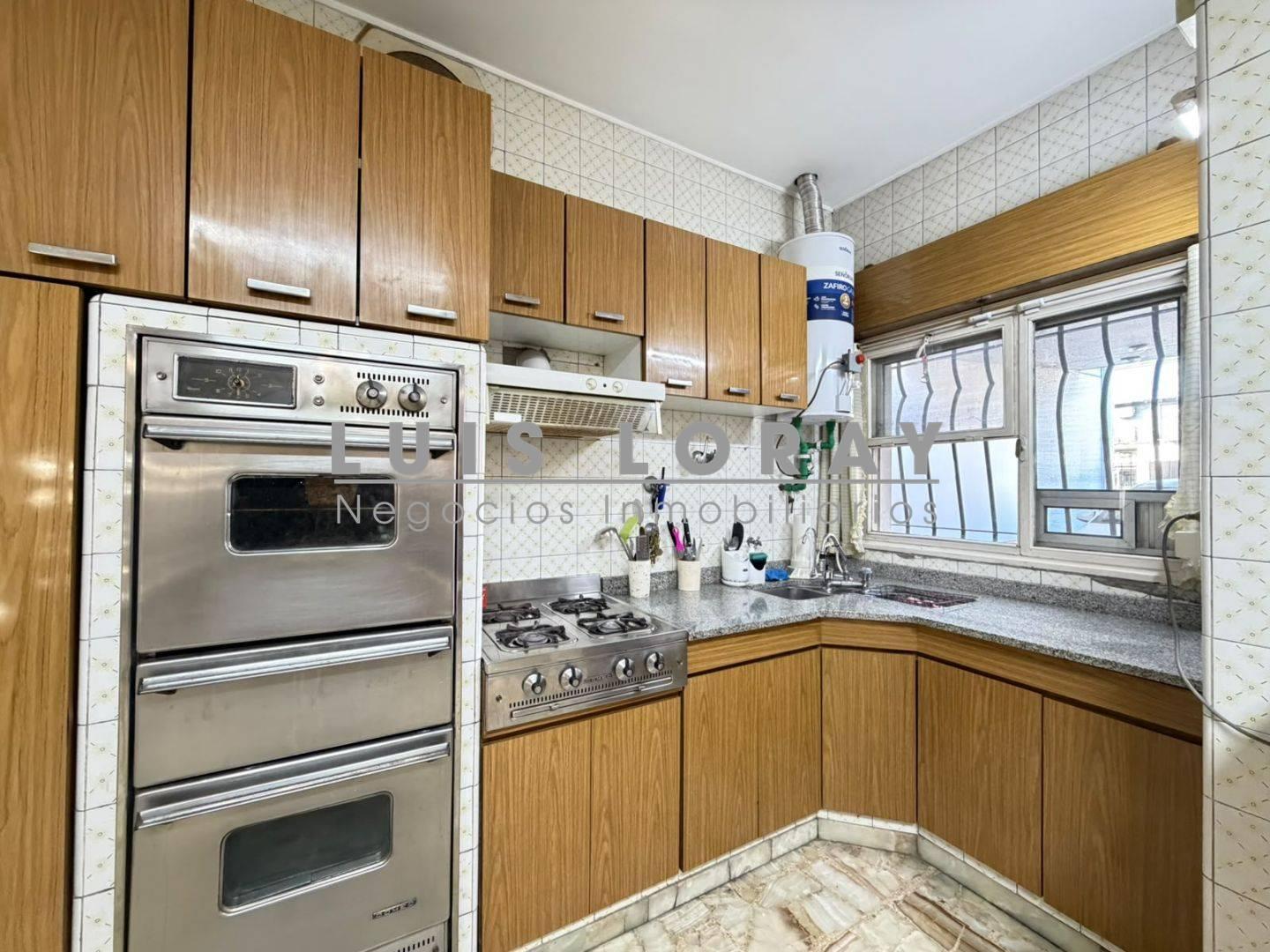 Foto de EXCELENTE CASA EN UNA PLANTA EN VENTA BURZACO, imagen 3