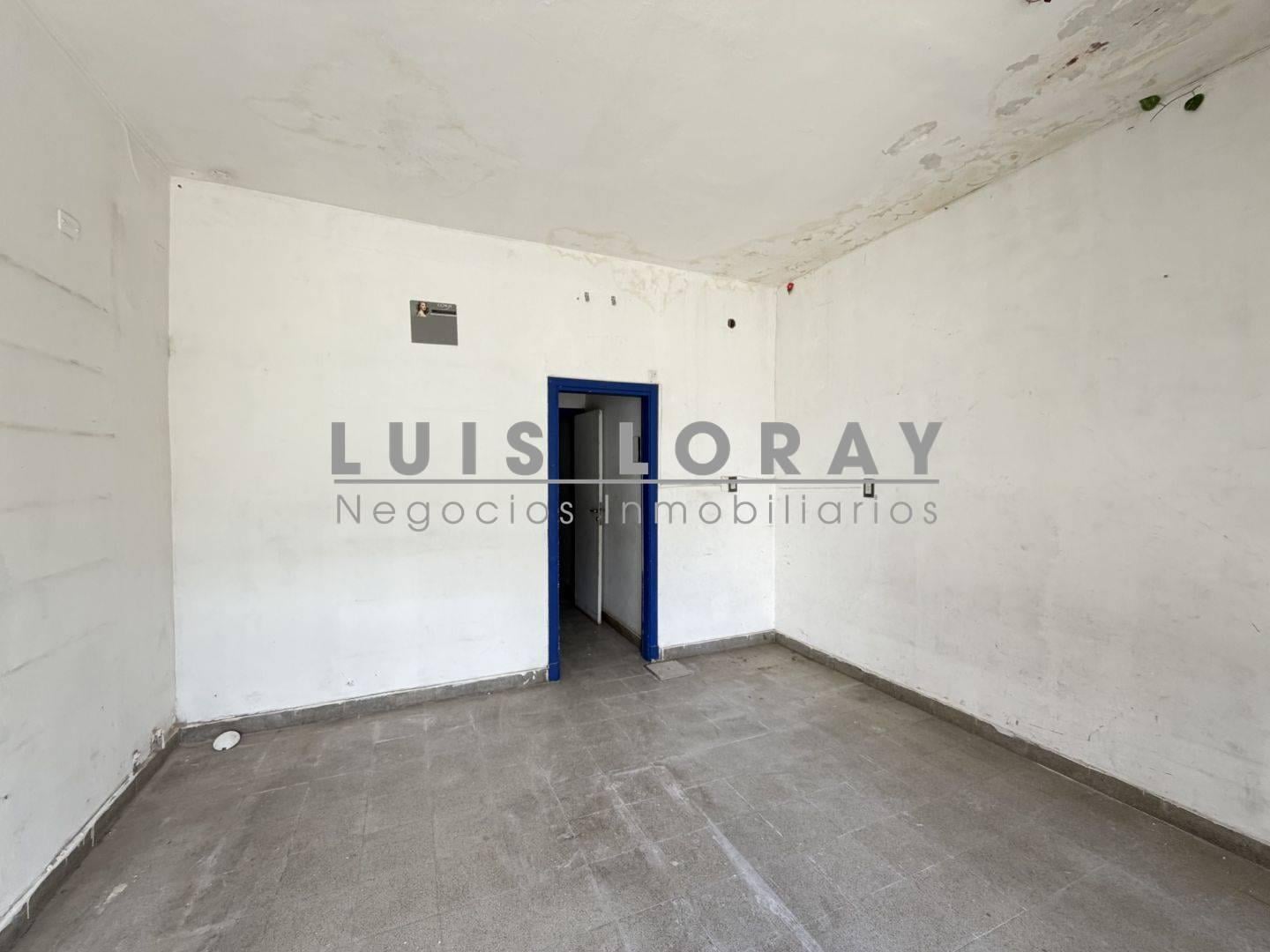 Foto de ALQUILER DE LOCAL COMERCIAL CON DEPOSITOS/OFICINAS EN BURZACO, imagen 2