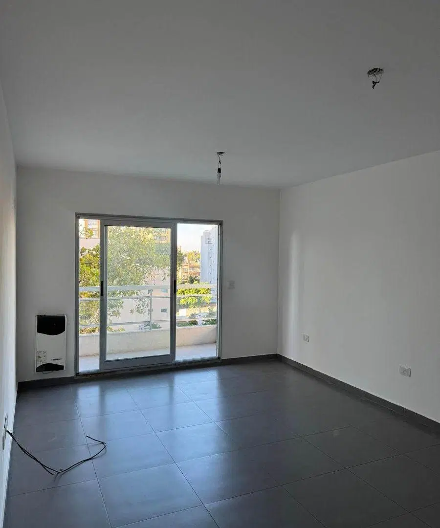 DEPARTAMENTO DOS AMBIENTES CENTRO DE VILLA BALLESTER 5