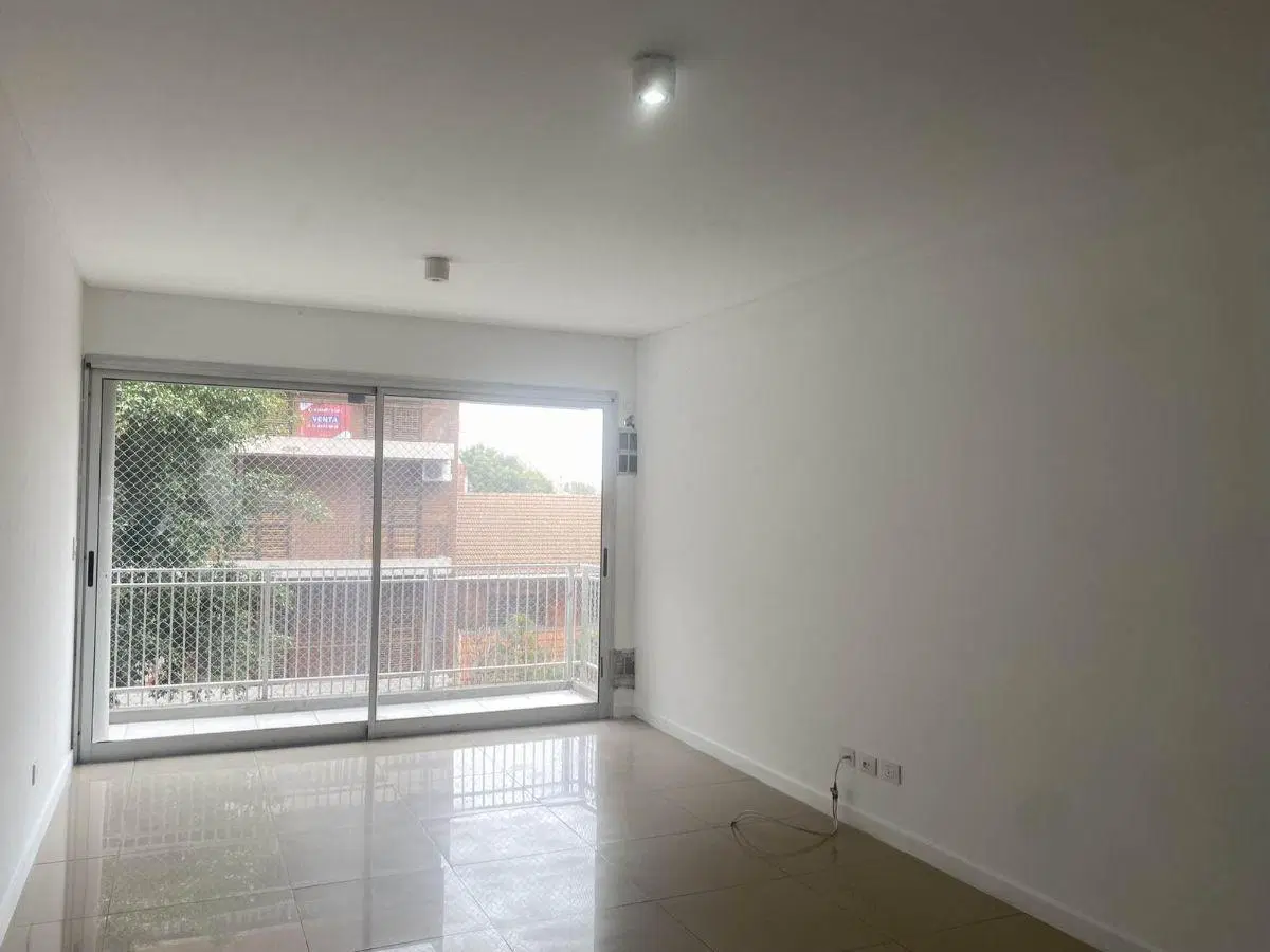 DEPARTAMENTO DE TRES AMBIENTES 1