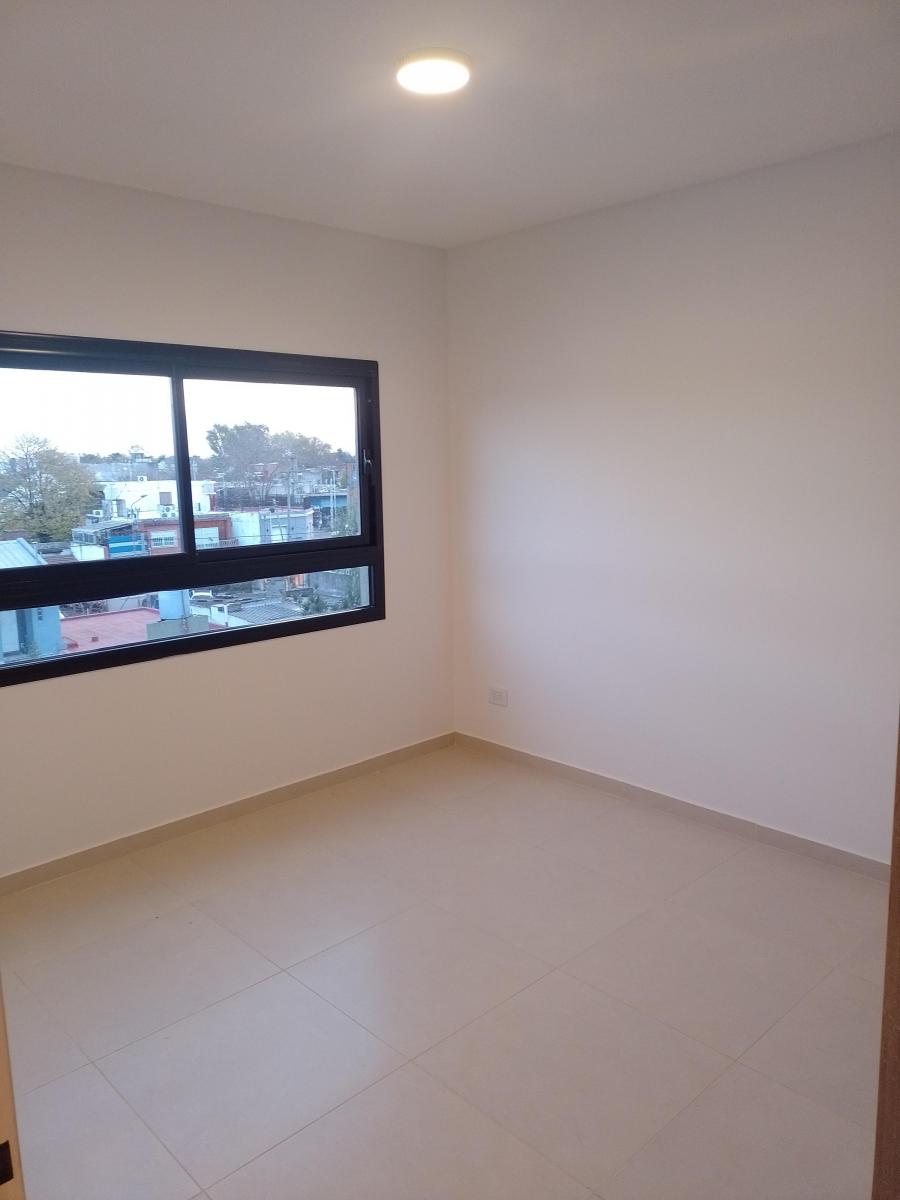 Venta Departamento 3 Ambientes Villa Luzuriaga 2