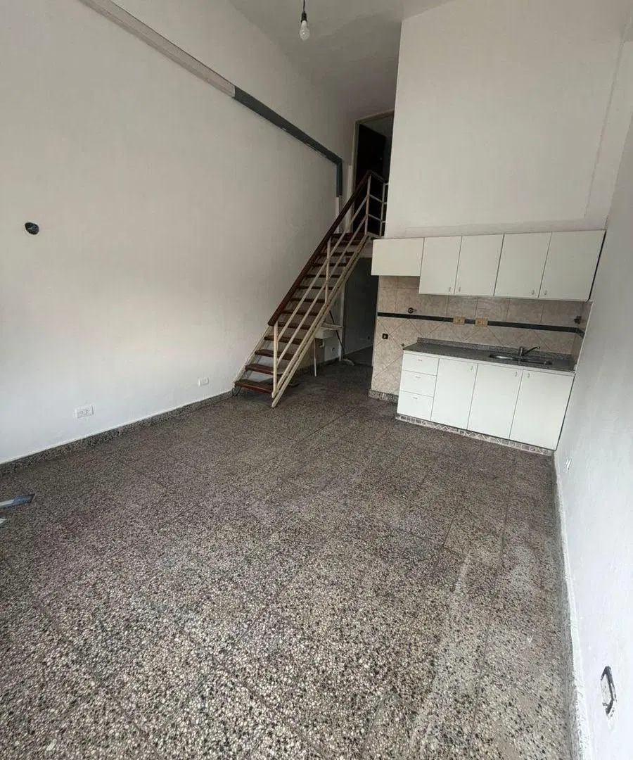 Alquiler duplex Rafael Castillo 2