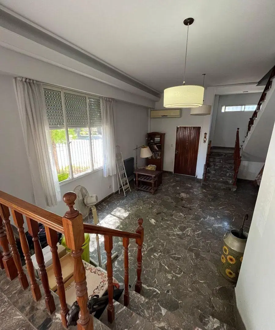 Venta casa 4 ambientes el Palomar 1