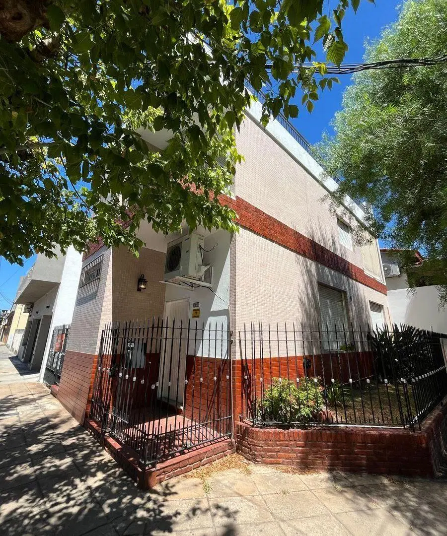 Venta casa 4 ambientes el Palomar 3