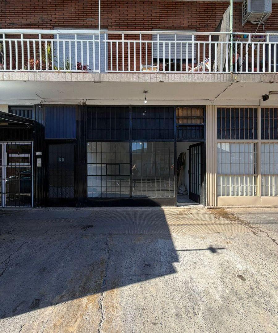 Foto de Alquiler local Atalaya, imagen 2