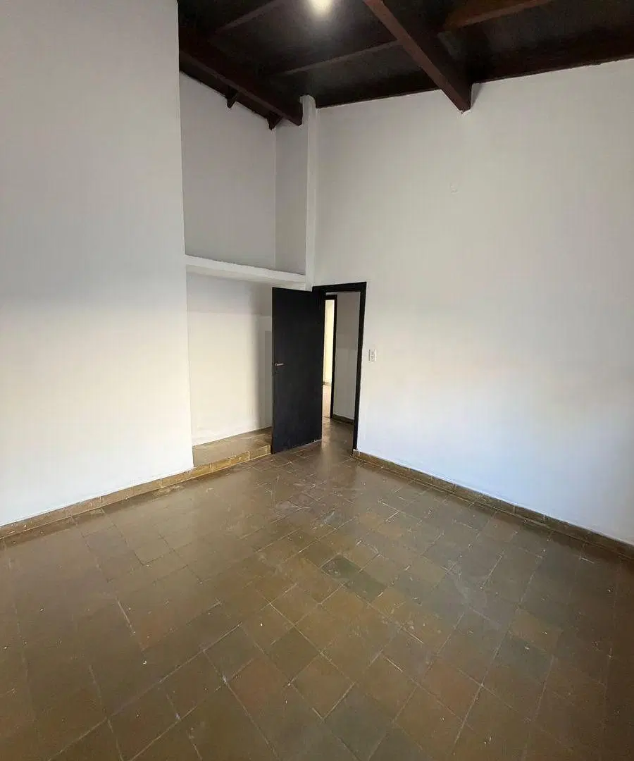 Alquiler casa local o cochera Atalaya 3