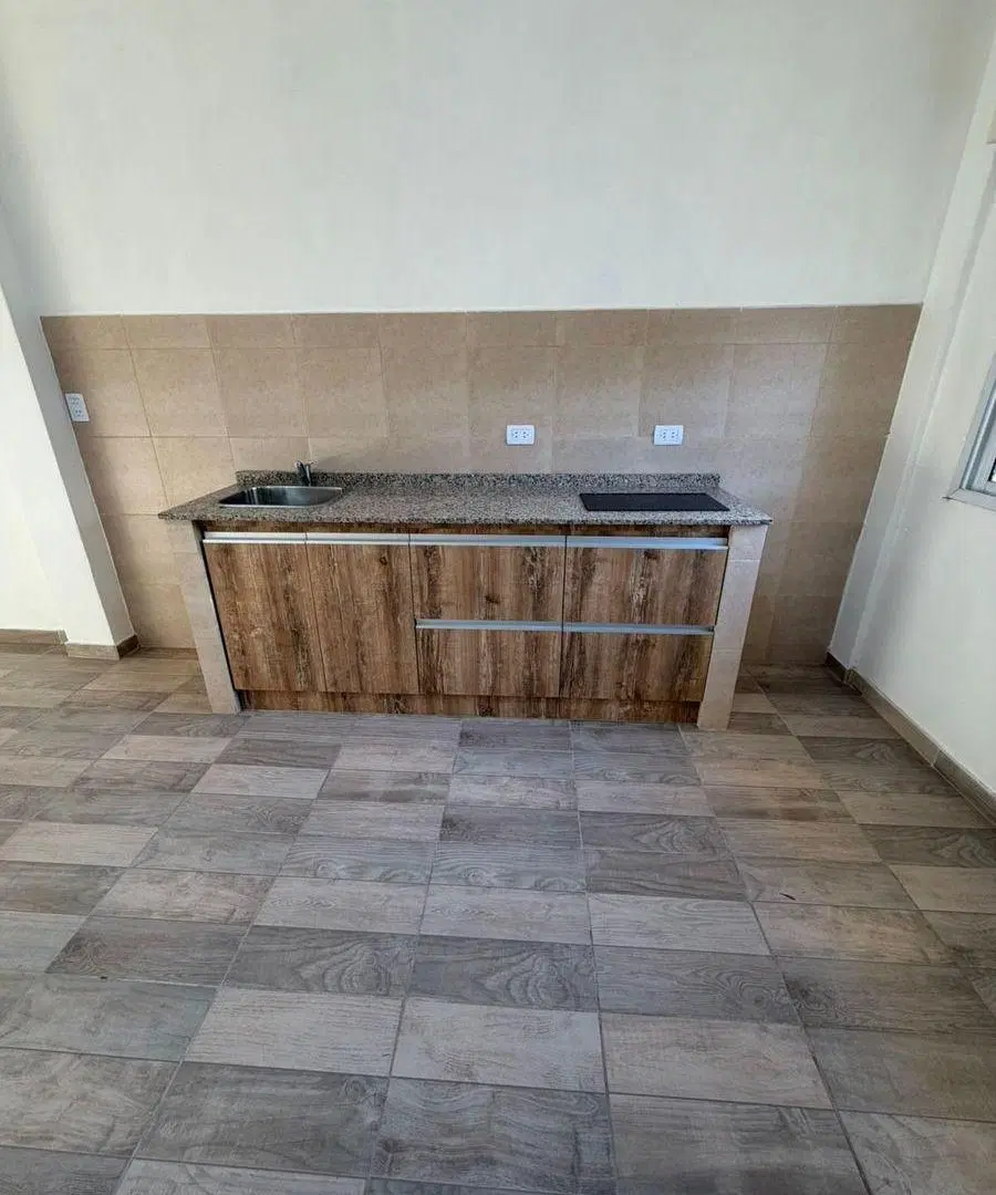 Venta pH 2 ambientes Haedo 5
