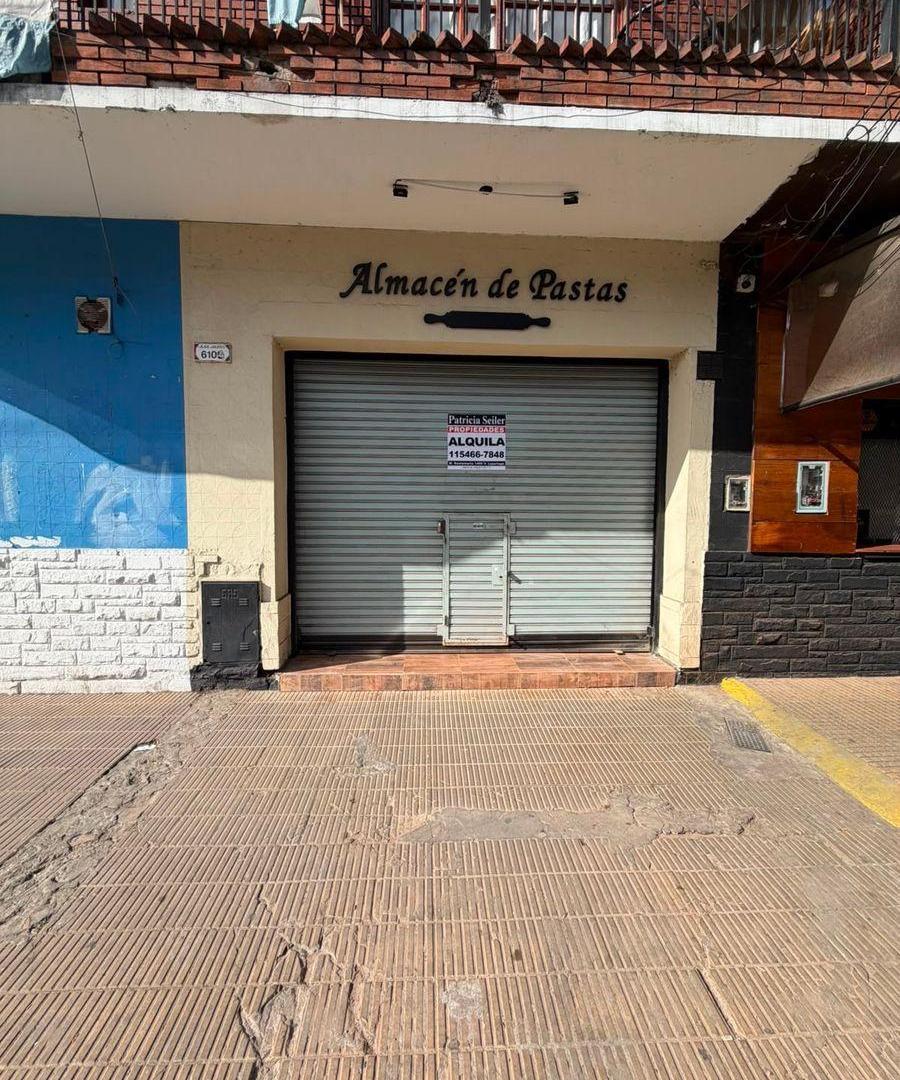 Foto de Alquiler local Isidro Casanova, imagen 1