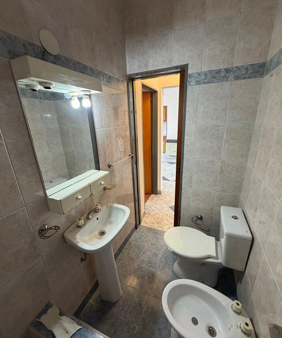 Foto de Alquiler pH 3 ambientes Villa Luzuriaga, imagen 4