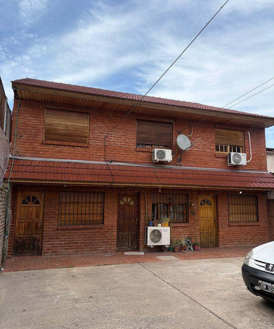 Foto de Alquiler duplex 3 ambientes con patio cochera Isidro Casanova, imagen 5