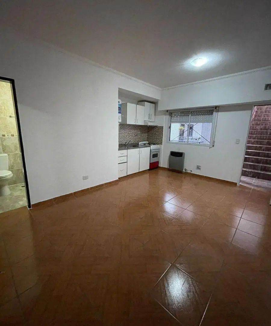 Departamento dos ambientes con cochera en Alquiler en Villa Luzuriaga 2
