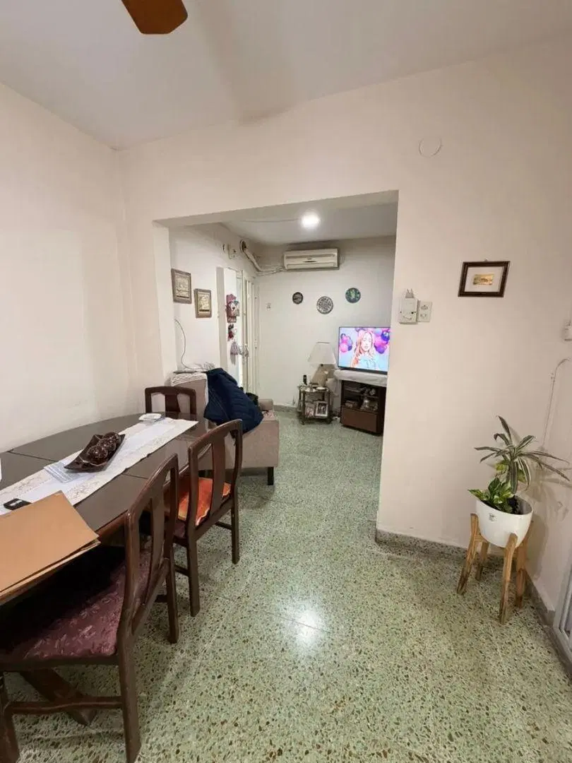 Departamento Tipo Casa 3 Ambientes En Planta Baja Con Patio, Parrilla Y Lavadero. Ramos Mejia. Gran 3