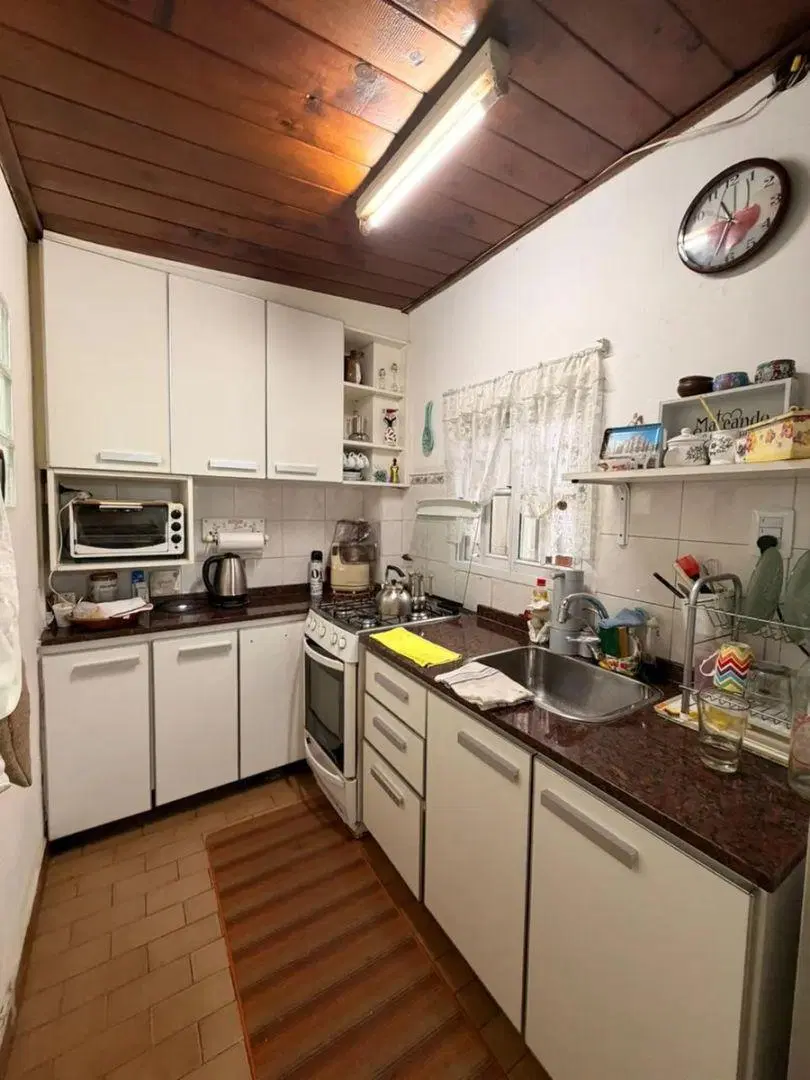 Departamento Tipo Casa 3 Ambientes En Planta Baja Con Patio, Parrilla Y Lavadero. Ramos Mejia. Gran 2
